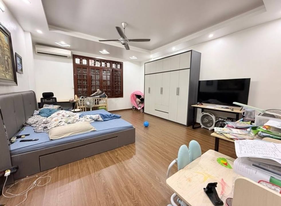 Nhà phố Vũ Tông Phan, Thanh Xuân 34m² giá 7 tỷ - Ngõ thông, ô tô đỗ gần