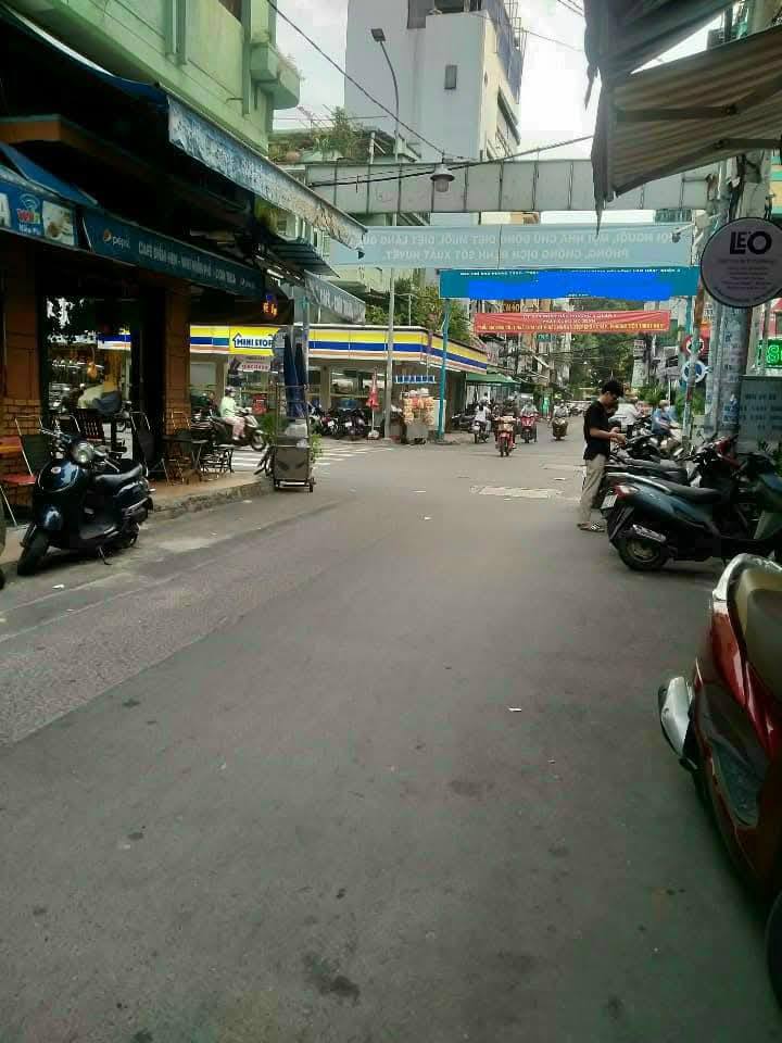 Nhà mặt tiền Nguyễn Thiện Thuật, Quận 3, 51m² giá 15 tỷ - Kinh doanh sầm uất!