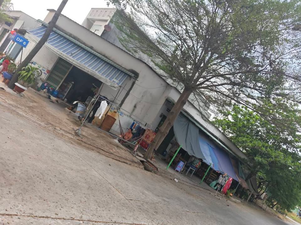 FrontHouse Bến Cát 320m² giá 5 tỷ - Căn góc thu nhập ổn định gần khu công nghiệp!