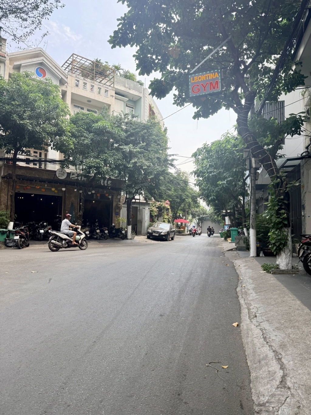 Nhà phố Đặng Văn Ngữ, Phú Nhuận 80m² giá 11.5 tỷ - Kinh doanh đa dạng, ô tô đỗ cửa!