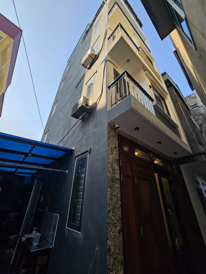 Nhà 5 tầng Bát Khối, Cổ Linh, 60m² giá 8.2 tỷ - Full nội thất đẹp ngay gần cầu Vĩnh Tuy!