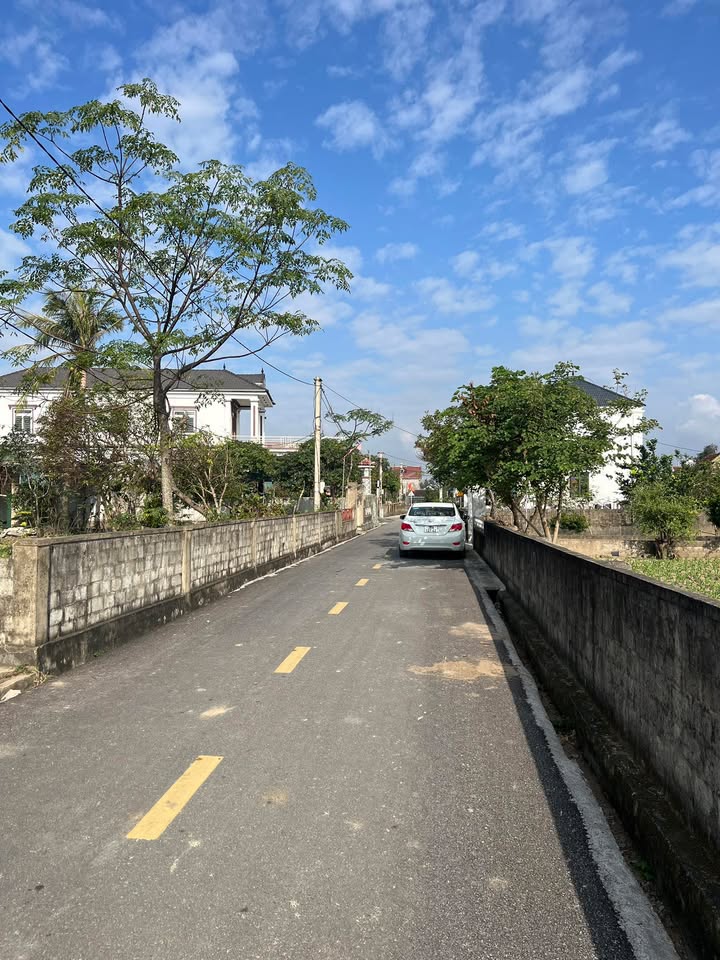 Đất thổ cư thôn 4 - Cổ Đạm 276m² giá chỉ 2 tỷ - Cơ hội đầu tư tuyệt vời!