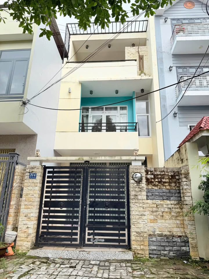 Nhà 4 tầng Hàn Thuyên 112m² giá 13.8 tỷ - Full nội thất sang trọng!