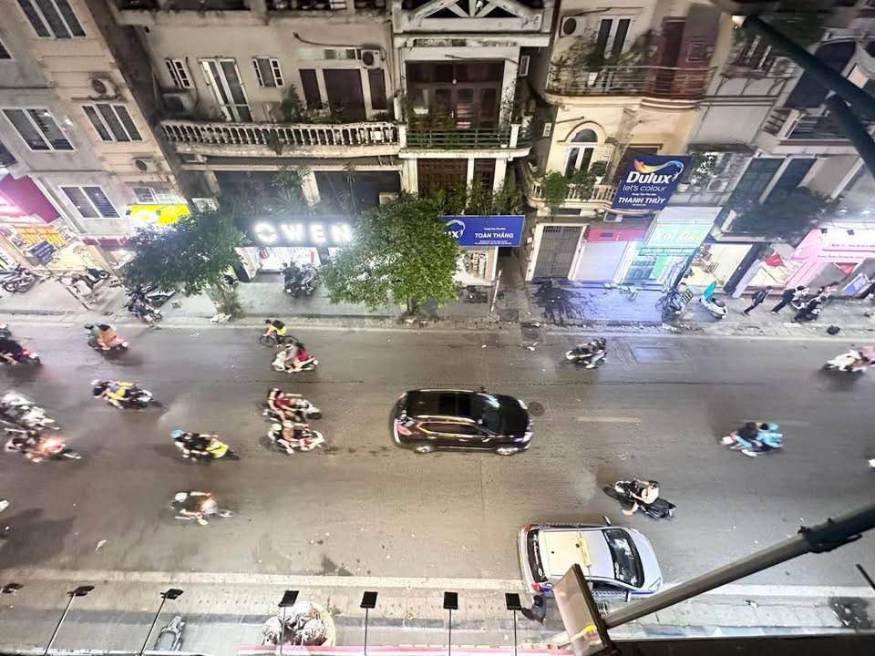 FrontHouse Bạch Mai, Hai Bà Trưng 37m² giá 33.5 tỷ - Kinh doanh siêu đỉnh!