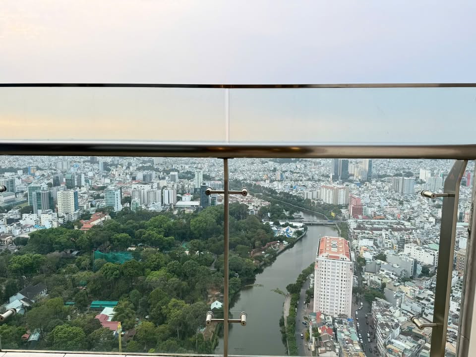 Căn hộ Vinhomes Bason Quận 1 110m² giá 23 tỷ - Không thể bỏ lỡ!