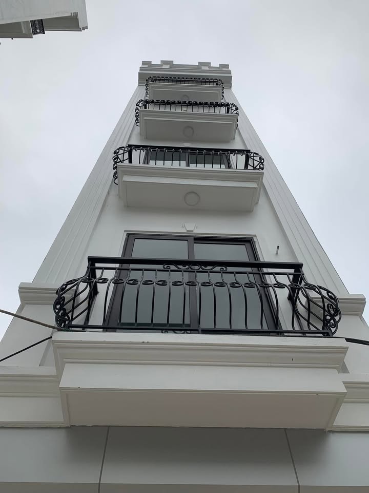 Nhà đẹp An Khánh 38m² giá 5 tỷ - Ô tô đỗ cửa, full nội thất!