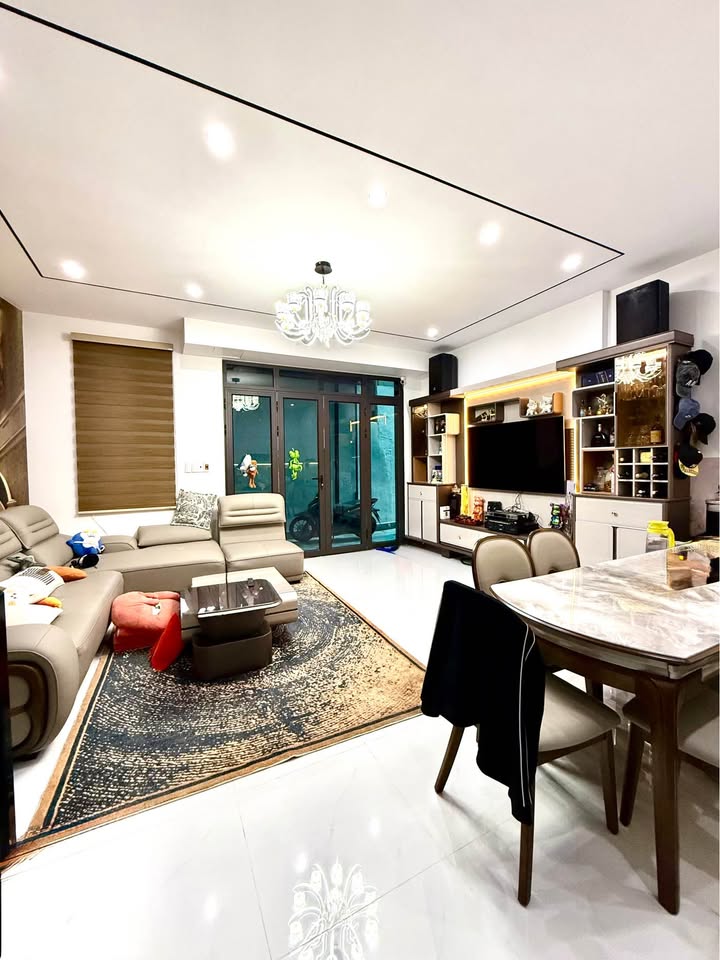 Nhà riêng đường Hàng Kênh, 43m² giá 3.95 tỷ - Sẵn sàng vào ở ngay!