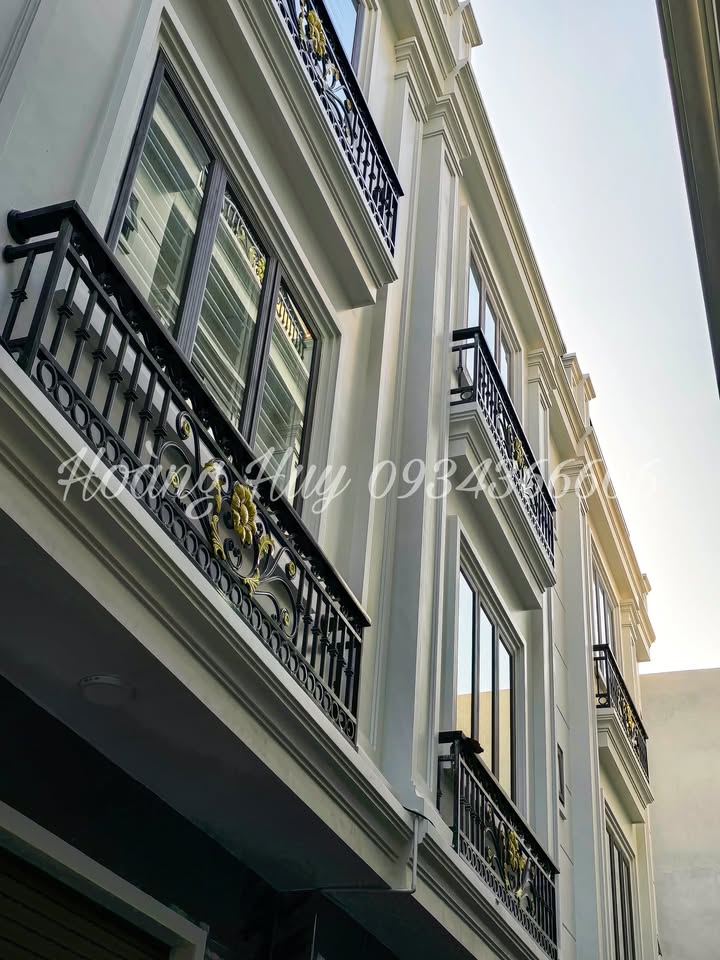 Nhà phố Hồ Sen Lê Chân 48m² giá 3.98 tỷ - Đầu tư sinh lời ngay!