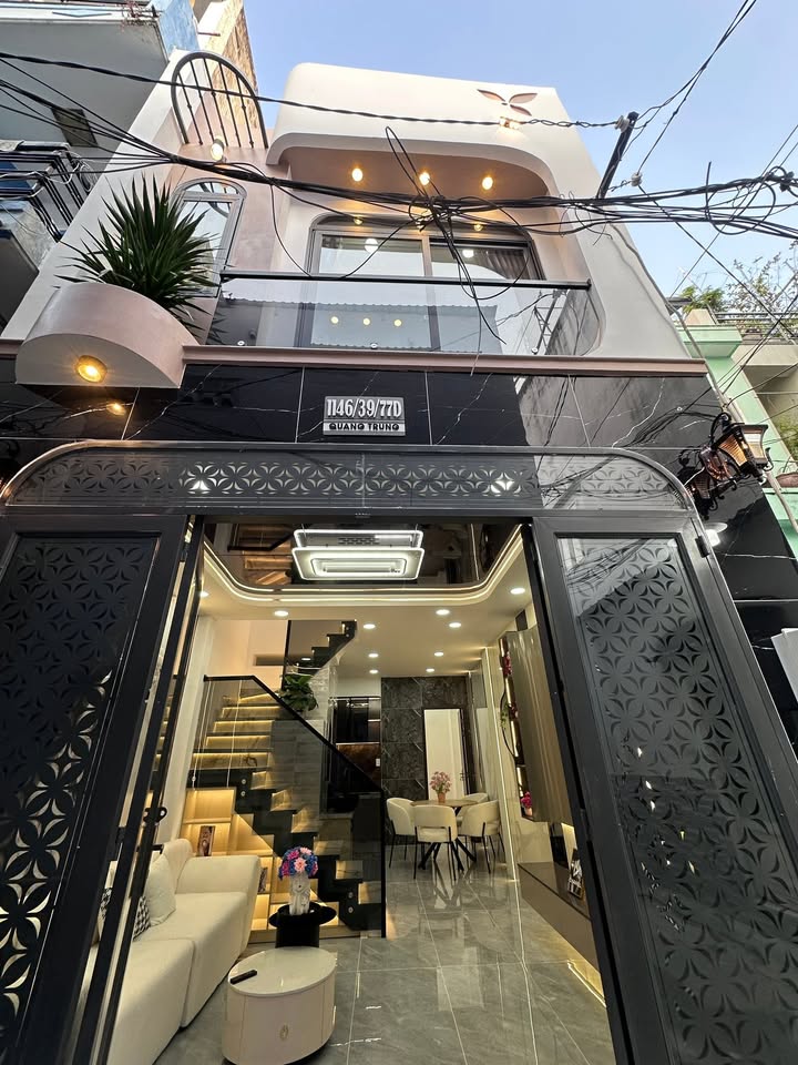 Nhà Gò Vấp 31m² giá 4.95 tỷ - Sẵn sàng ở ngay với full nội thất!