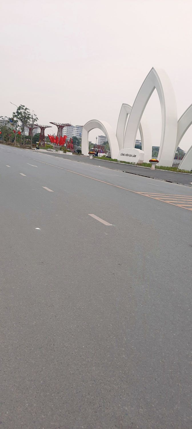 Đất Trâu Quỳ – Gia Lâm 97m² giá 9.4 tỷ - Đầu tư tiềm năng!