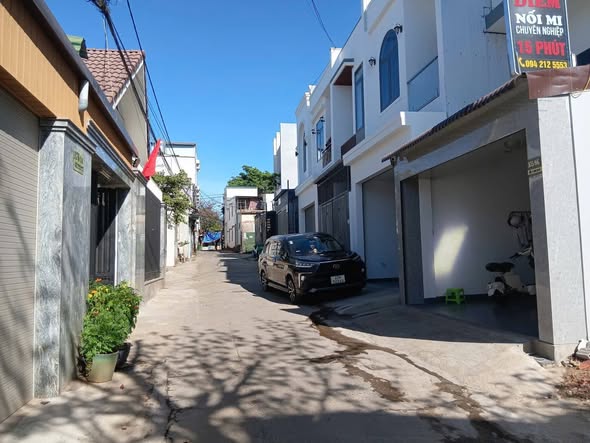 Nhà mới 100% tại Hẻm 175 Y Moan, Buôn Ma Thuột 71m² giá 4.286 tỷ - Sẵn sàng vào ở ngay!