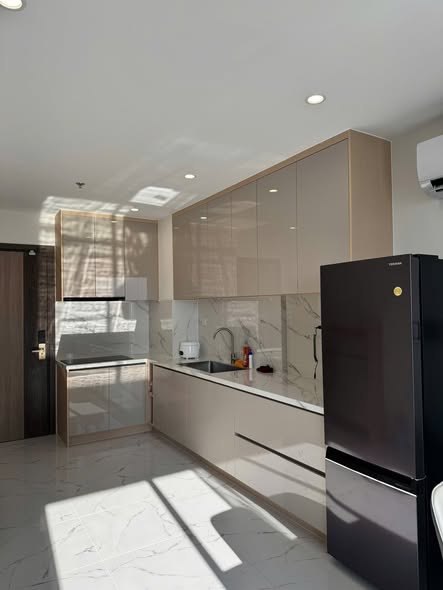 Căn hộ GH Phường Long Bình Tân 2PN giá 12 triệu - Full nội thất tiện nghi!