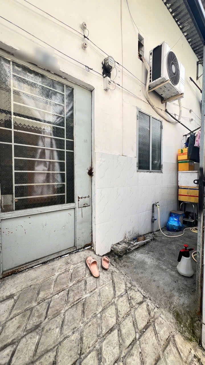 Nhà phố 1/ Hẻm Xe Hơi Đường 61 - Phước Long B, 66m² giá 5.5 tỷ - Sổ riêng, hoàn công chuẩn!