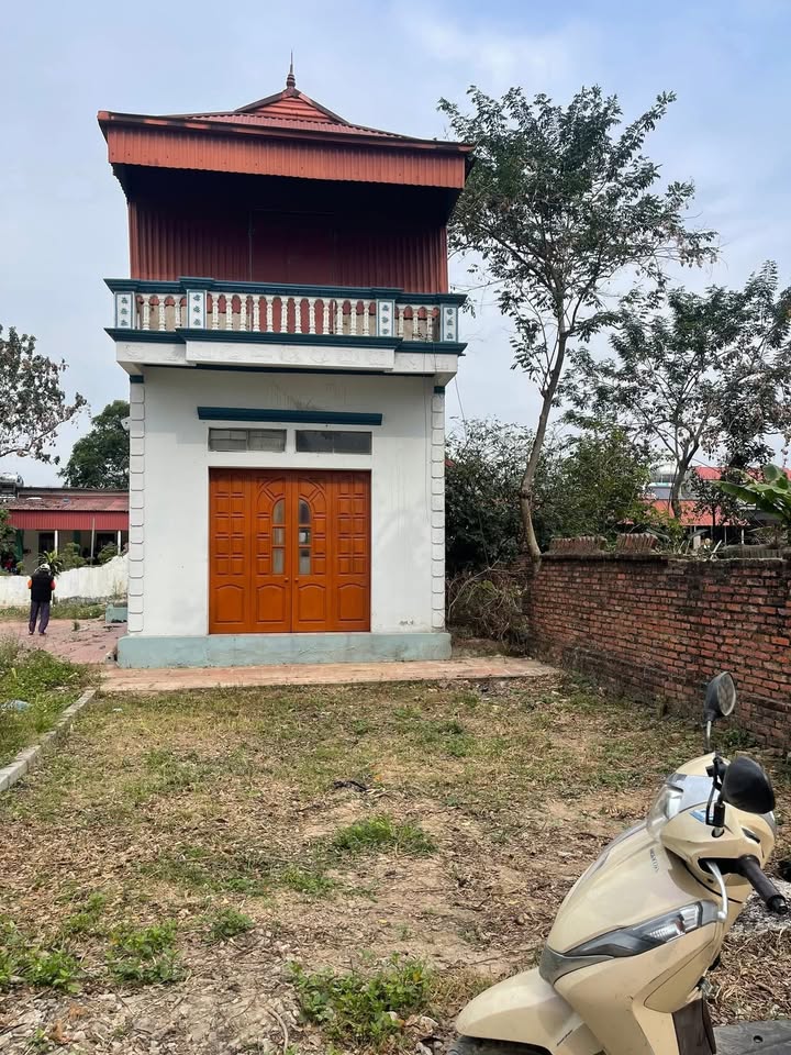 Lô đất 160.9m² tại Đông Lỗ - Tặng nhà 2 tầng, giá tốt nhất khu vực!