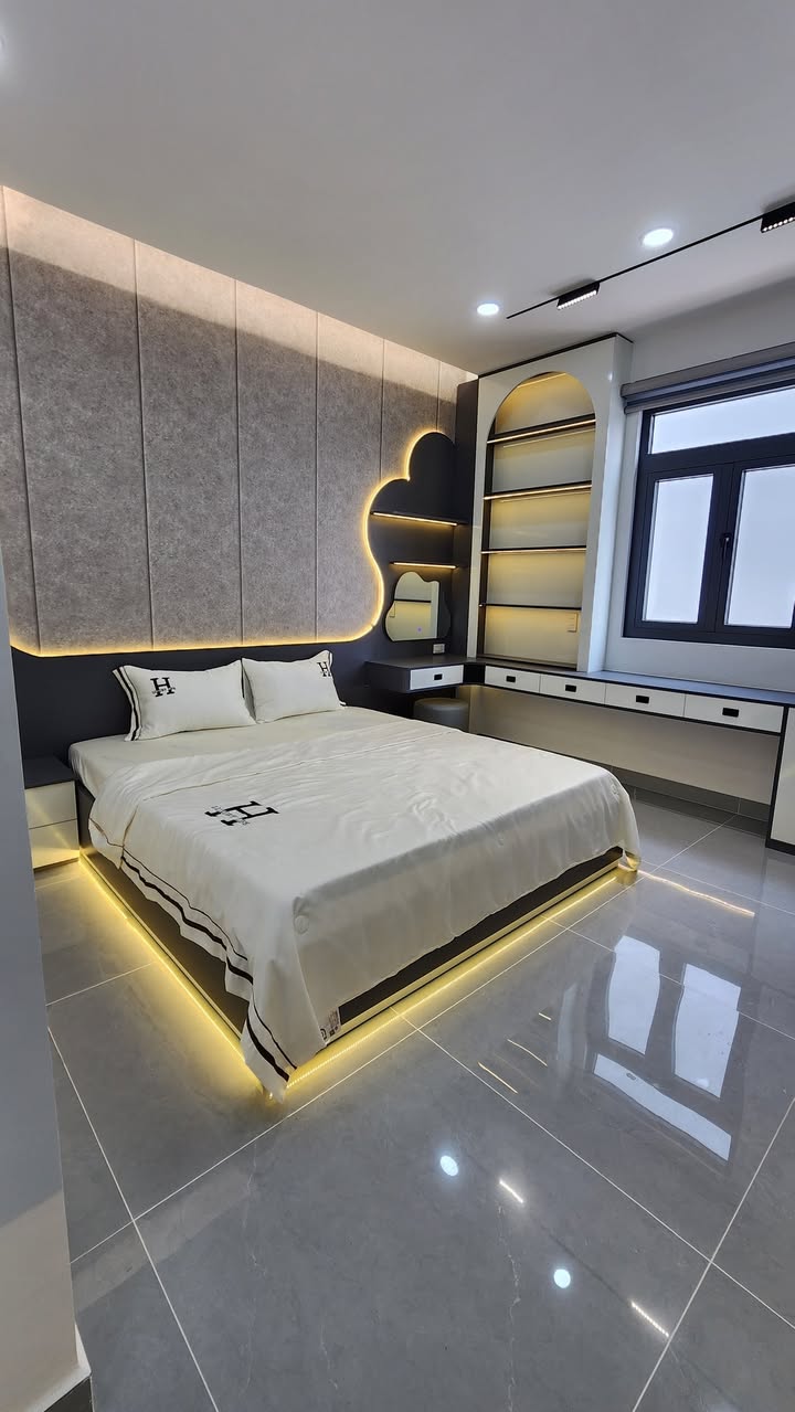 Nhà mặt tiền hẻm 176 Thới An 74m² giá 7.7 tỷ - Thiết kế hiện đại, kinh doanh thuận lợi!