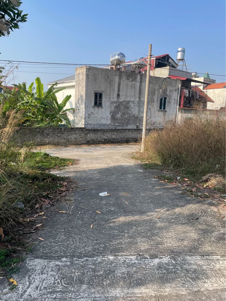 Đất nền Hoàng Quốc Việt, Uông Bí 109m² giá 1 tỷ - Cần tiền gấp, thương lượng nhanh!