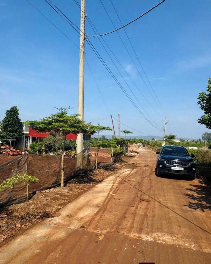 Lô đất mặt tiền đẹp tại thôn Hạ, Đức Trọng 13320m² giá 3.1 tỷ - Cơ hội đầu tư tuyệt vời!