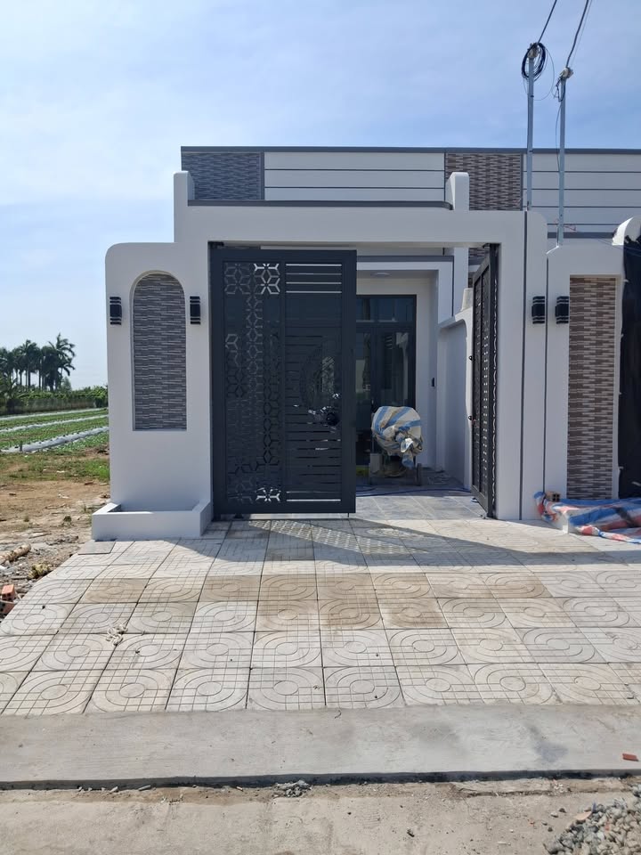 Nhà cấp 4 KĐT Sao Mai Cà Mau 92m² giá 1 tỷ - Thích hợp cho gia đình trẻ!