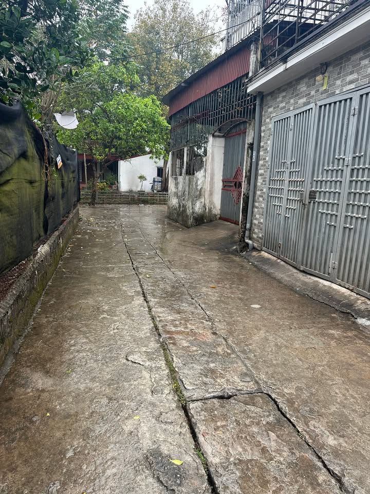 Đất lô góc Tả Thanh Oai 30m² giá 2.8 tỷ - Tiện ích đầy đủ quanh khu vực!