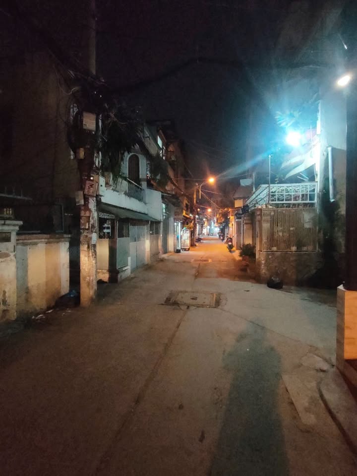 Nhà phố 45m² Hẻm ô tô Đường Hậu Giang, Quận 6 giá 7 tỷ - Tiện ích đầy đủ, sổ hồng riêng