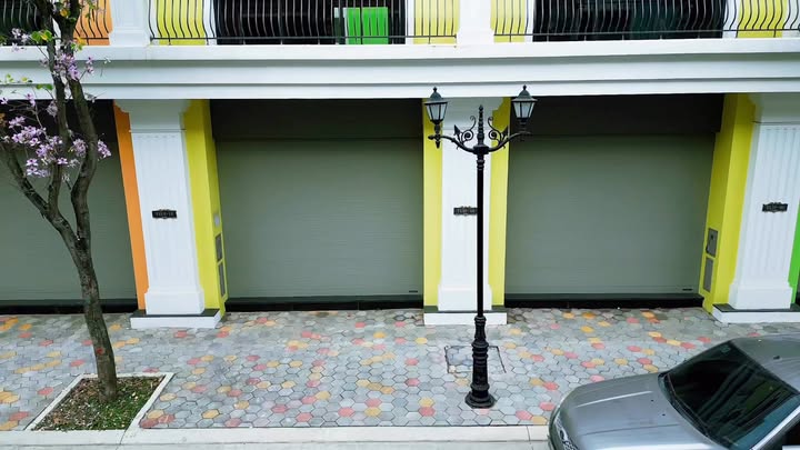 Shophouse Vinhomes Royal Island Hải Phòng 75m² giá 8.9 tỷ - Đón gió lành, giữ tài khí!