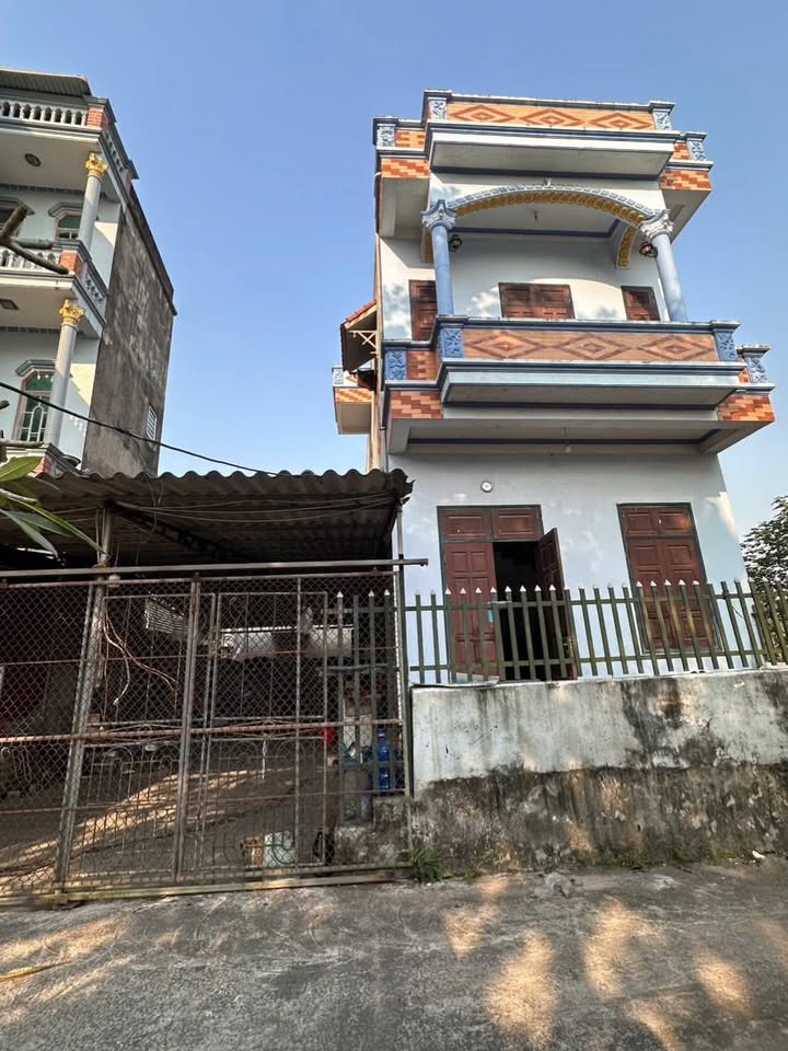 Nhà 2 tầng Xã Phúc Lâm 145m² giá 2.6 tỷ - Cắt lỗ sâu ngay chợ Ba Thá!