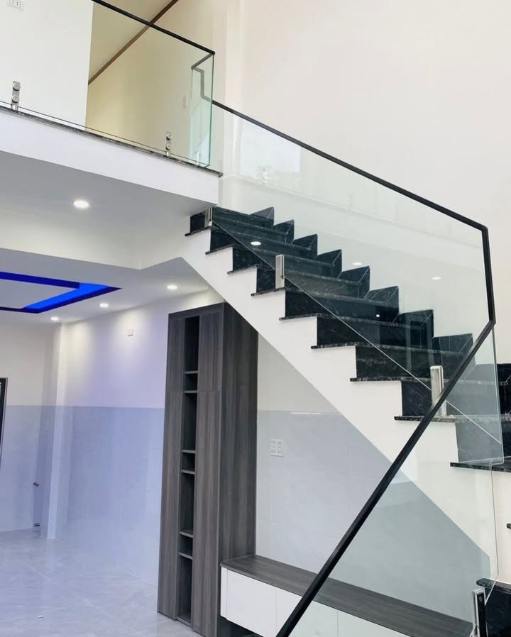 Nhà Mới Đẹp Hẻm Ô Tô Hai Bà Trưng 75m² giá 1.55 tỷ - Sẵn sàng vào ở ngay!