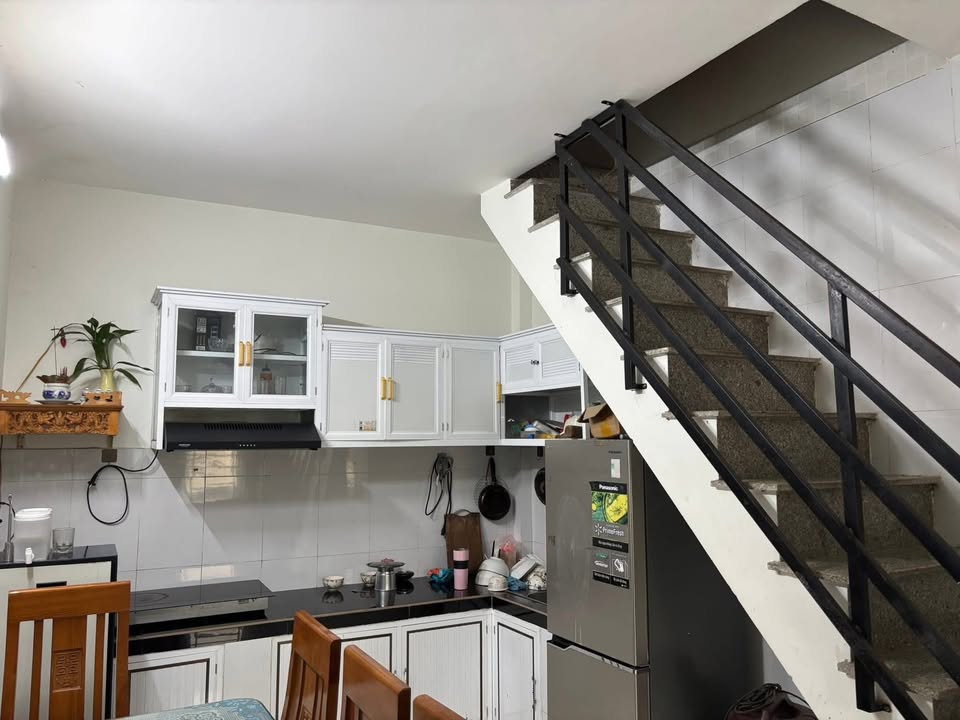 Nhà riêng đường Đình Cương, Thị trấn Chợ Chùa 100m² giá 1.8 tỷ - View sông tuyệt đẹp