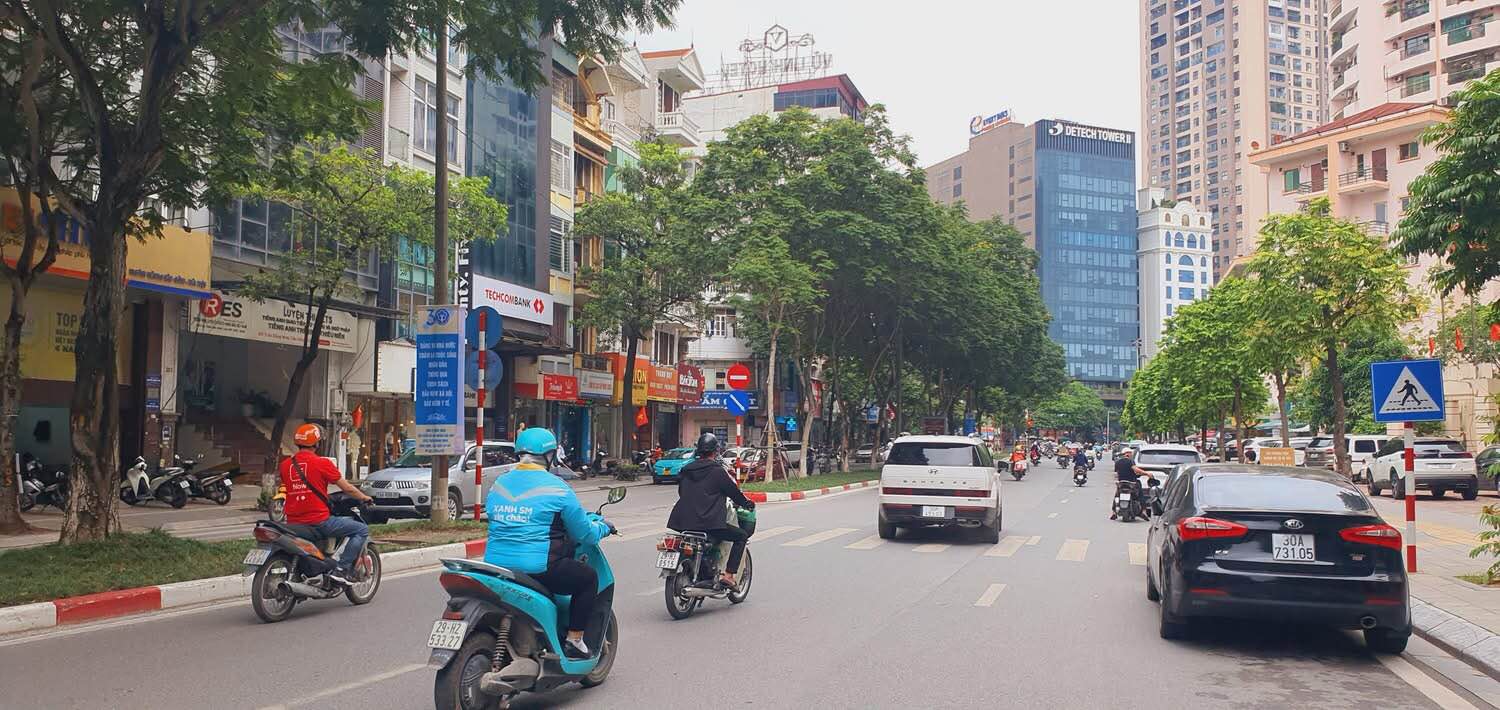 Bán FrontHouse Phố Trần Đăng Ninh Quận Cầu Giấy 100m² giá 88 tỷ - Đầu tư sinh lời cao!