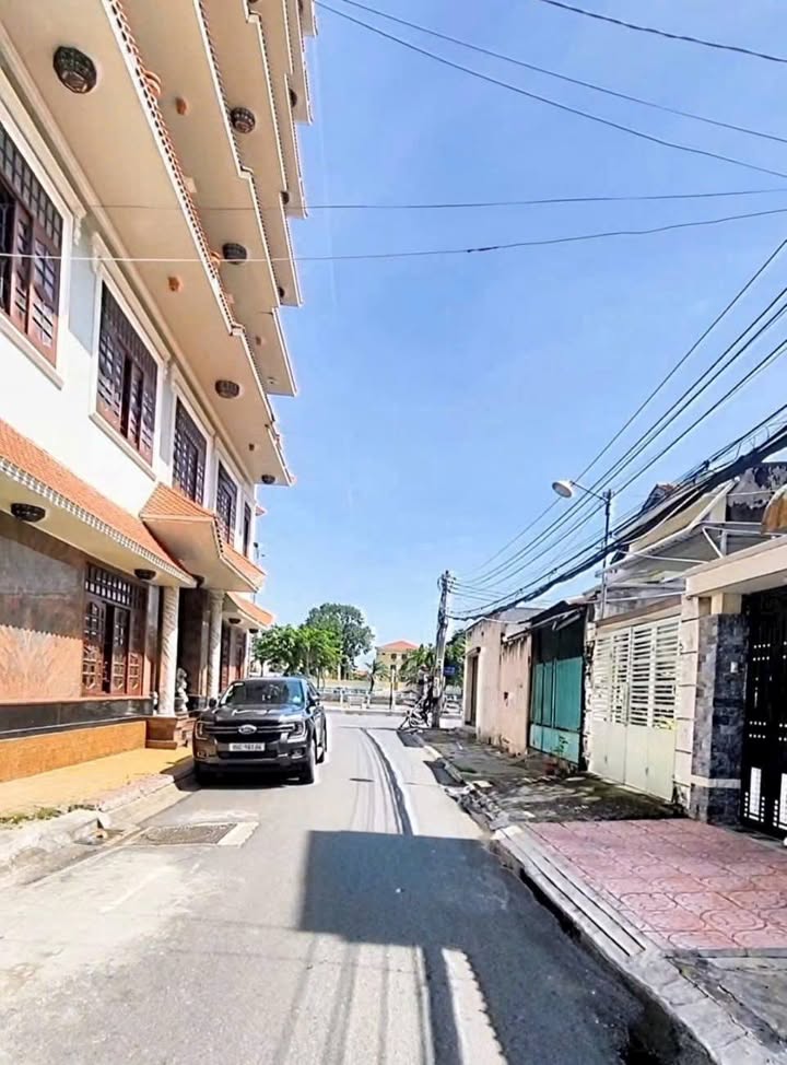 Nhà cấp 4 Phan Thiết 100m² giá 4.5 tỷ - Đất vàng trung tâm!