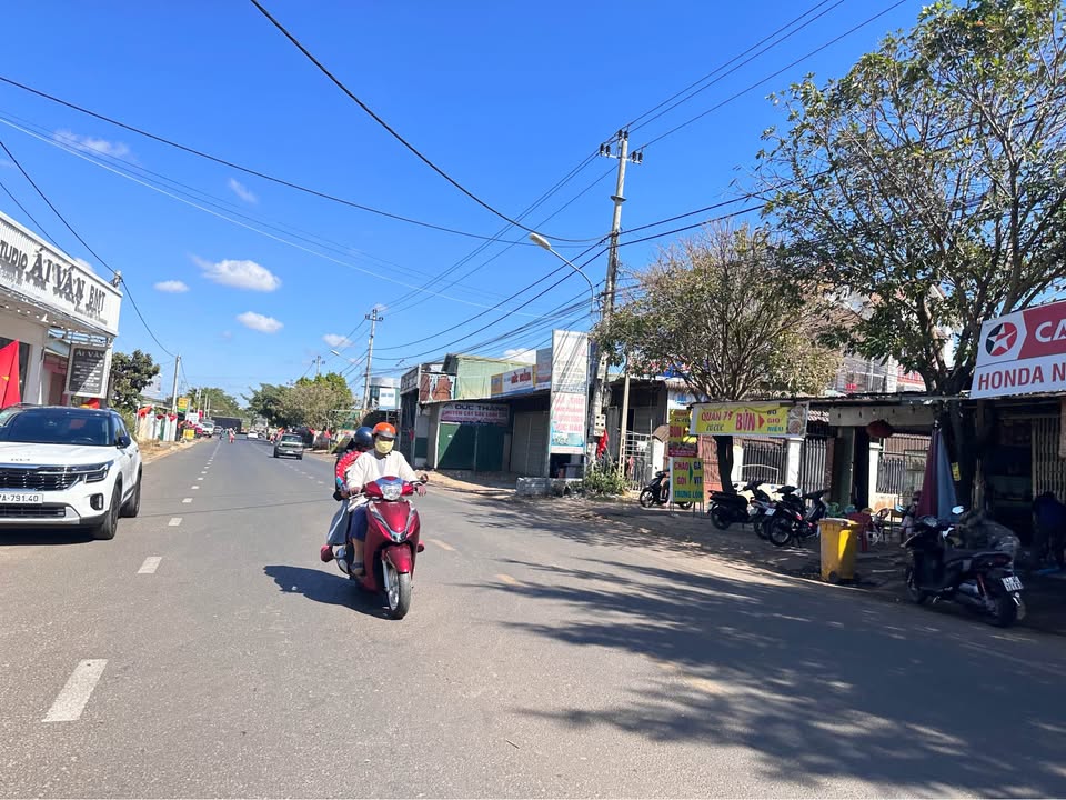 Nhà 2 mặt tiền Đường Y Wang, Buôn Ma Thuột 103m² giá 3.5 tỷ - Đầu tư sinh lời ngay!