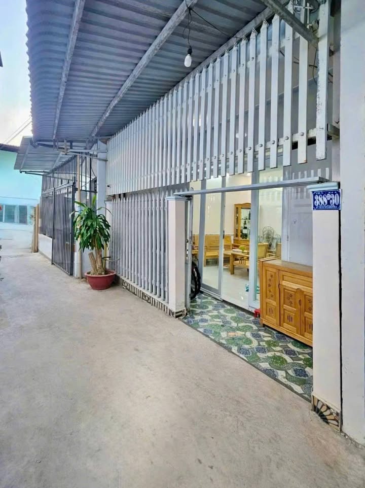 Nhà trệt rộng rãi tại KDC Đại Ngân - 64.4m² giá 1.89 tỷ - Hướng Đông Nam, thương lượng nhẹ!