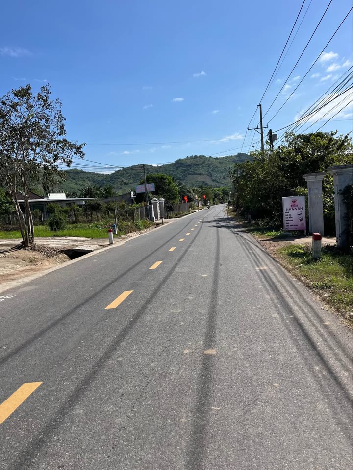 Đất nền 2 mặt tiền Hương Lộ 62, Diên Tân 274m² giá 1.19 tỷ - Cơ hội đầu tư tuyệt vời!