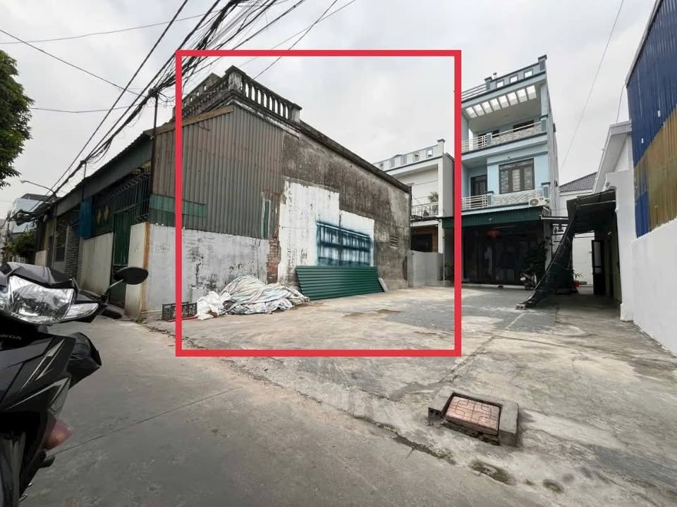 Đất nền góc tại Phú Xuân 62m² giá 1.75 tỷ - Đường ngõ thông tiện lợi!