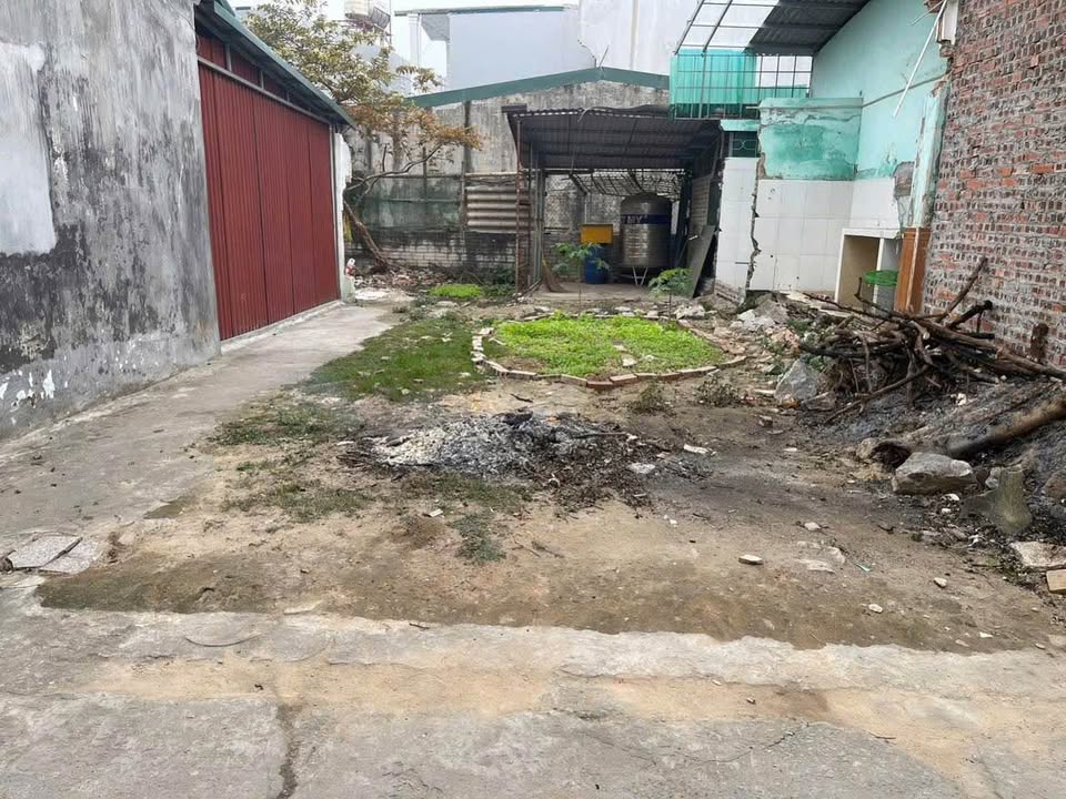 Đất nền chính chủ tại đường Lê Thần Tông, Đông Vệ 71.7m² giá 2 tỷ - Đầu tư sinh lời ngay!