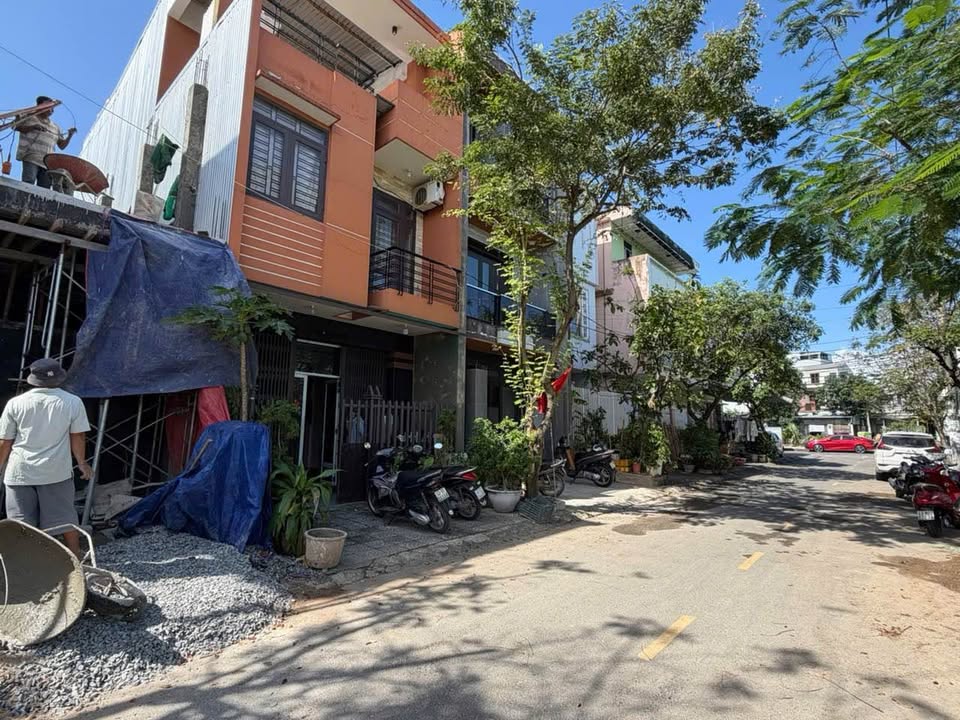 Nhà mặt tiền Bàu Trảng 4, Quận Thanh Khê, 104m² giá 6.5 tỷ - Không thể bỏ lỡ!