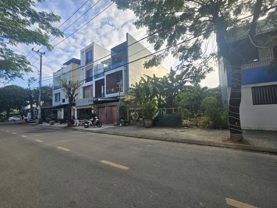 Đất nền đường Ngô Huy Diễn, Hòa Xuân 100m² giá 8.1 tỷ - Đầu tư sinh lời ngay!