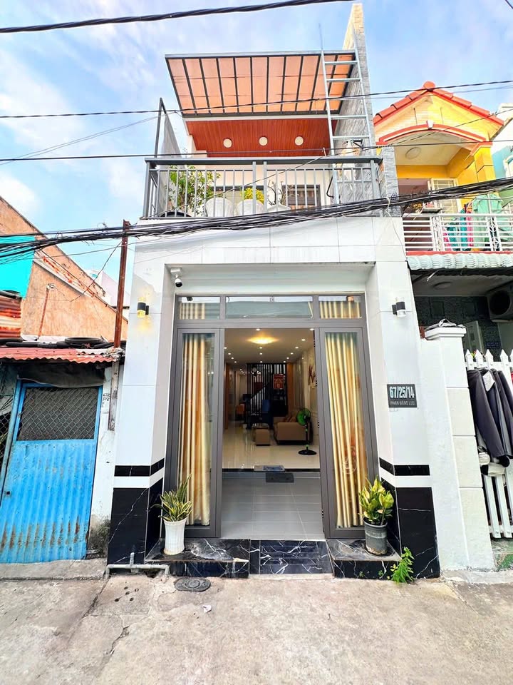 Nhà riêng 2 tầng hẻm 52 Hùng Vương, Cần Thơ 46.1m² giá 2.99 tỷ - Sẵn sàng vào ở ngay!