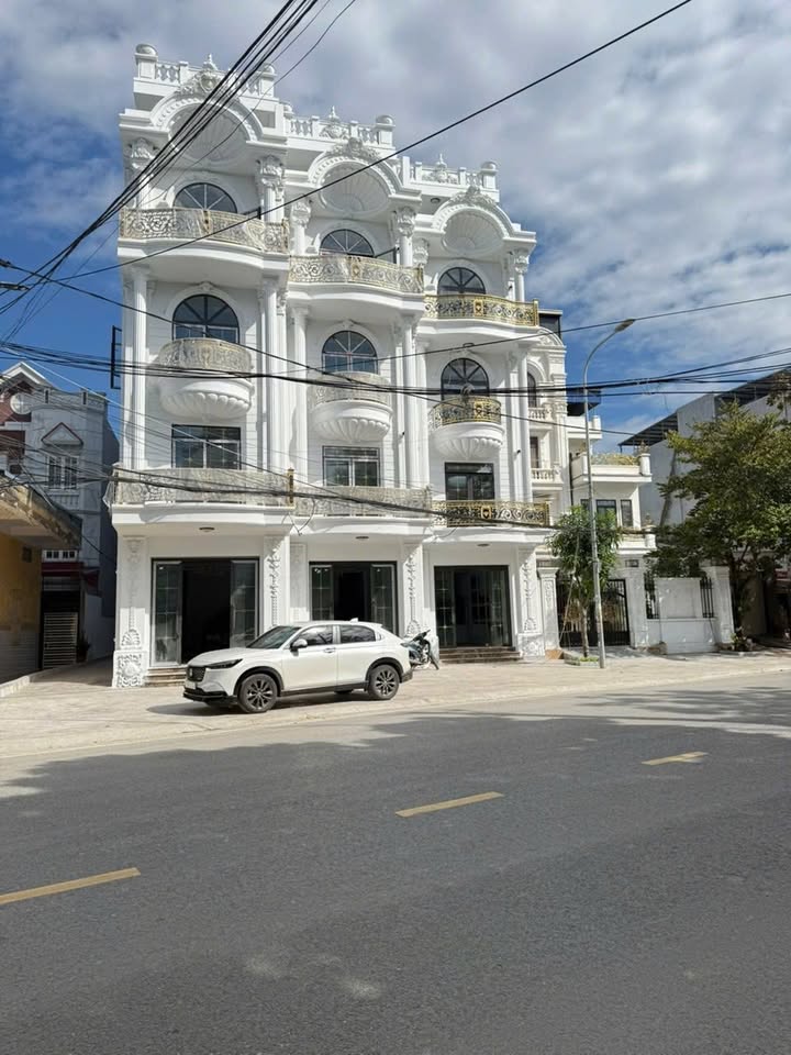 FrontHouse đường Ngô Gia Tự, Hải An 79m² - 15 tỷ - Nhà mới, có thang máy!