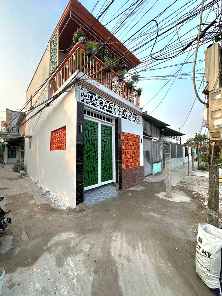 Nhà 1 trệt 1 lầu tại Tân Kim, 96m² giá 1.75 tỷ - Sẵn sàng vào ở ngay!