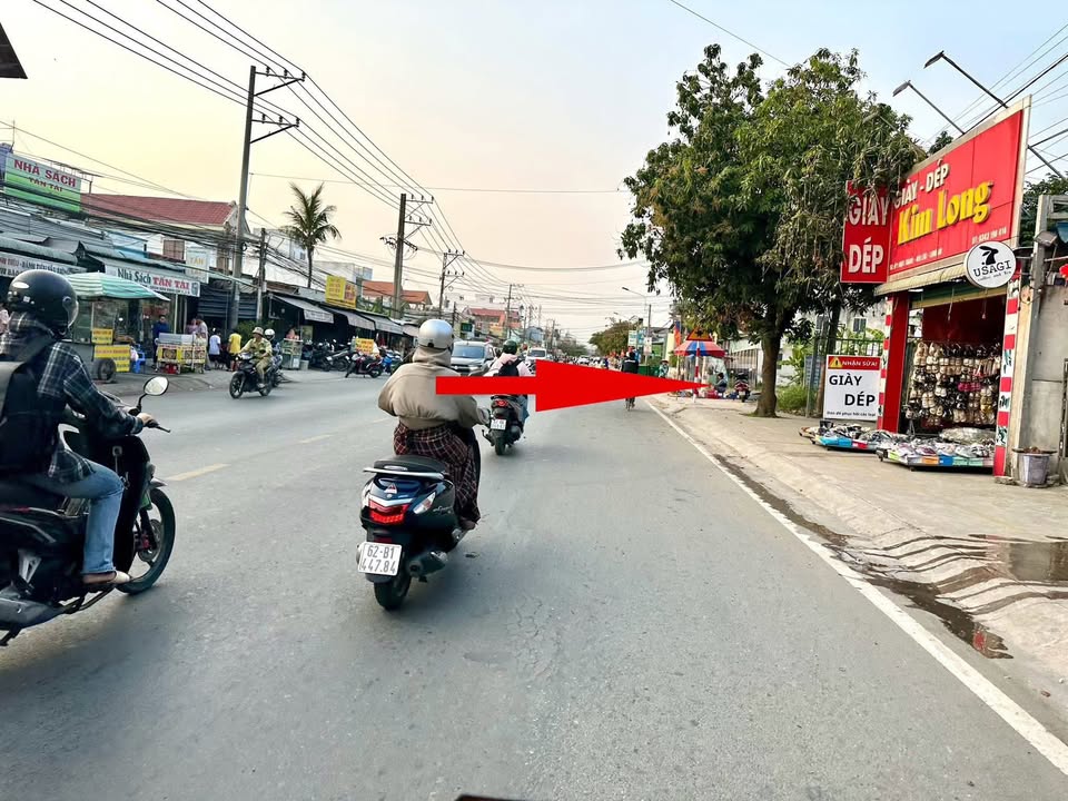 Đất 3 Mặt Tiền TL 832, Nhựt Chánh, Bến Lức, 873m² - Kinh doanh sầm uất!