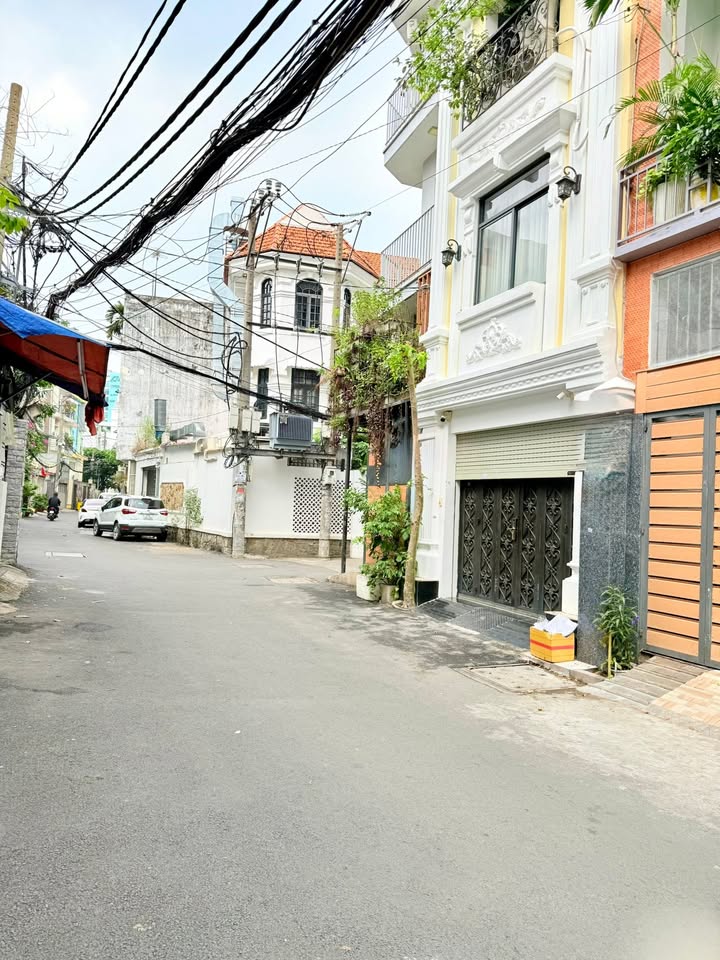 Nhà phố 3 tầng Nguyễn Cửu Vân, P17, Bình Thạnh 73m² giá 14.4 tỷ - Đầu tư sinh lời cao!