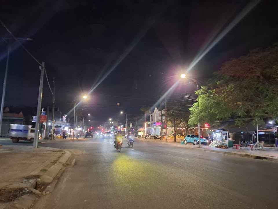 Nhà mặt tiền Tôn Đức Thắng, Đồng Xoài 150m² giá 4 tỷ - Đầu tư sinh lời ngay!