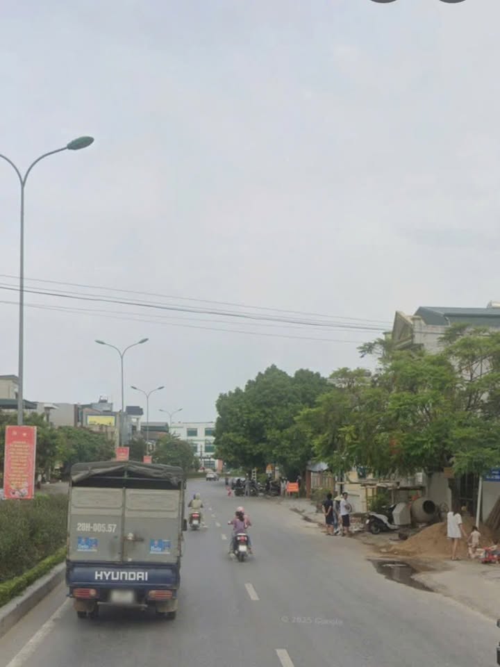 FrontHouse Sầm Sơn 83m² giá 3.x tỷ - Vị trí đắc địa mặt đường Lê Lợi!