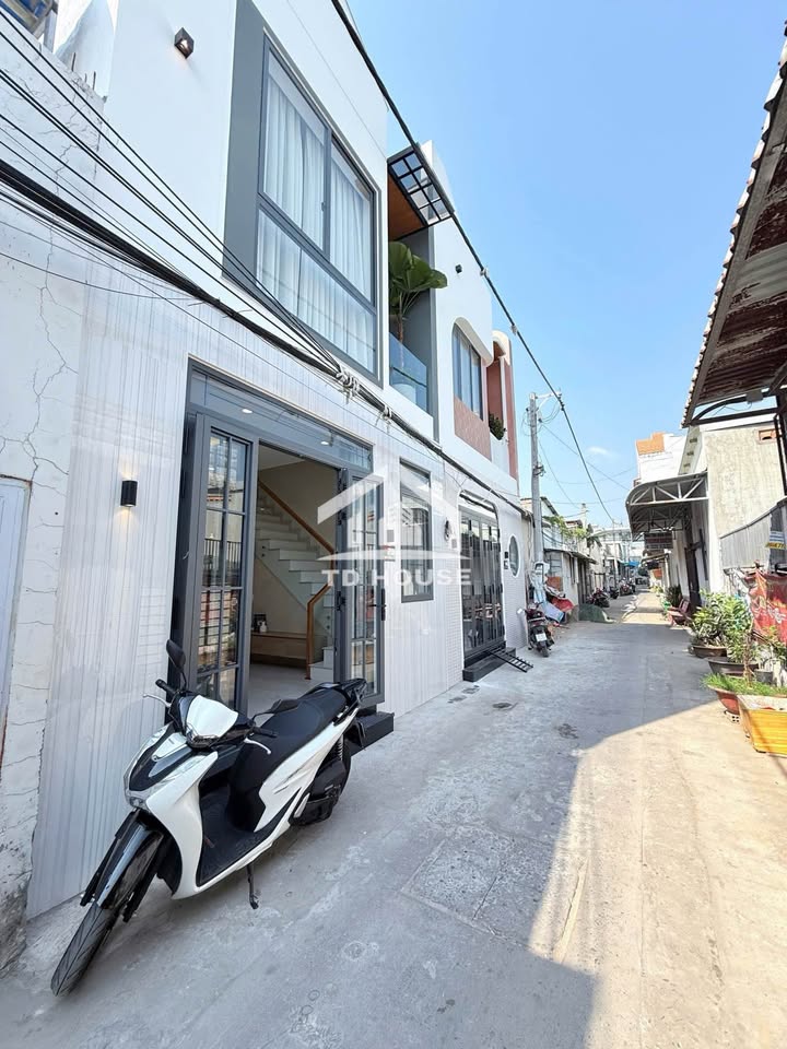 Nhà lầu Tân An Cần Thơ 62m² giá 3.599 tỷ - Full nội thất, gần ĐH Y Dược!
