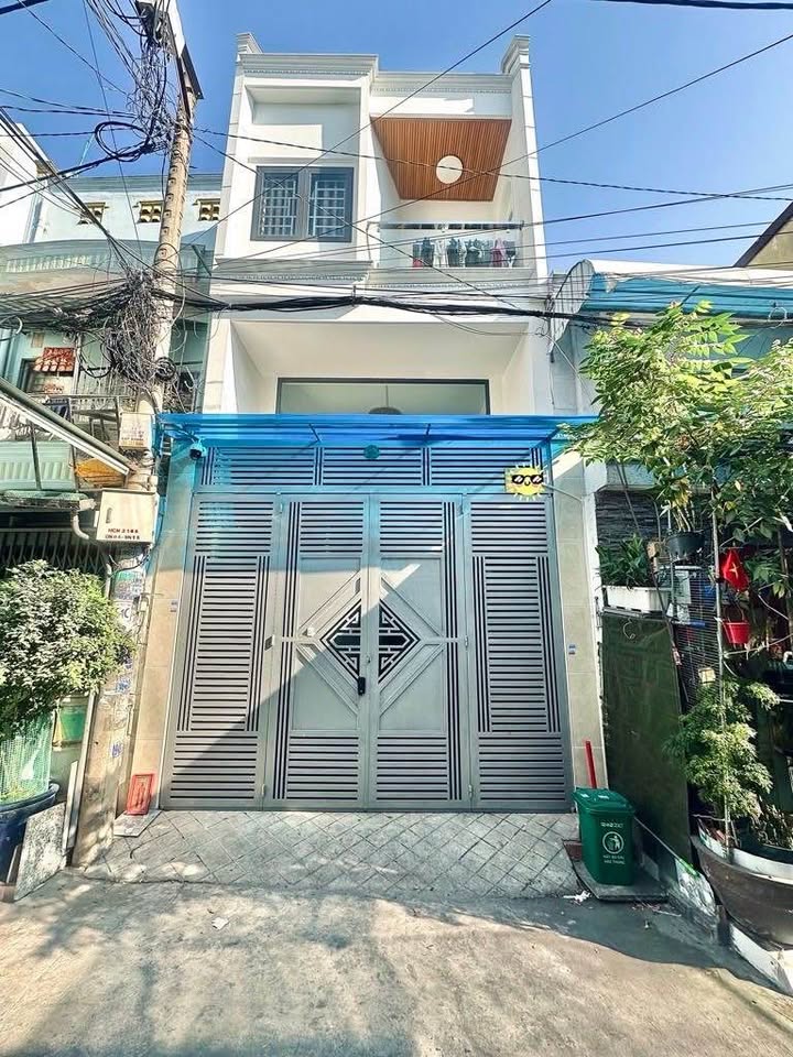 Nhà phố Lê Văn Quới, Quận Bình Tân, 52m² giá 5.9 tỷ - Vị trí đắc địa, giao thông thuận tiện!