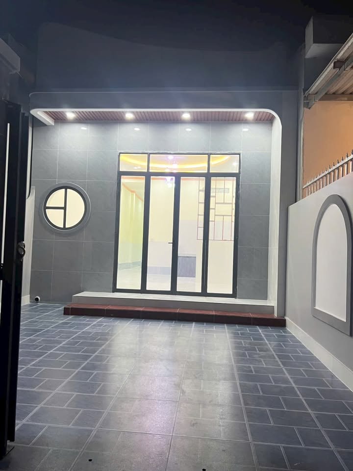 Nhà Phường 5, TP. Trà Vinh 96m² giá 1.1 tỷ - Vị trí đẹp gần Đại học Trà Vinh!