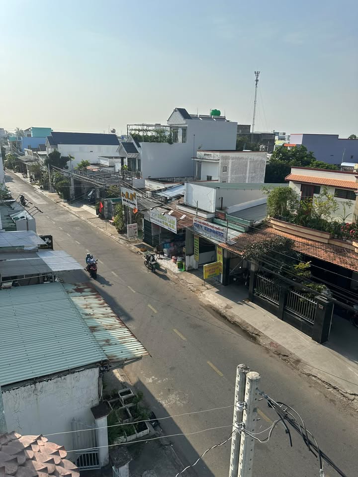 Nhà mặt tiền Gò Công 64m² giá 4 tỷ - Thích hợp kinh doanh ngay!