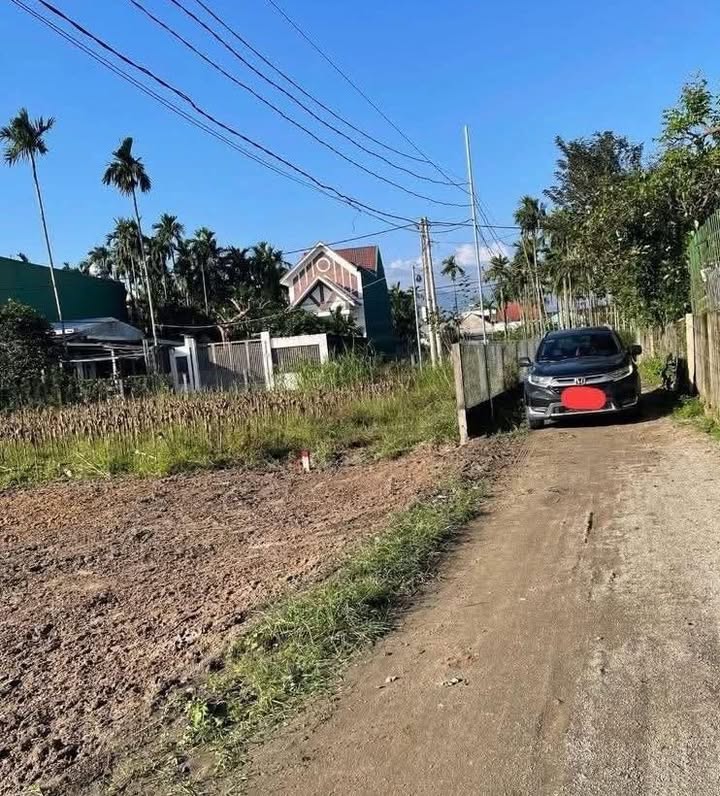 Đất thổ cư Hẻm 522 Nguyễn Công Phương, Quảng Ngãi 100m² - Giá 1.09 tỷ, Đường ô tô vào tận nơi!