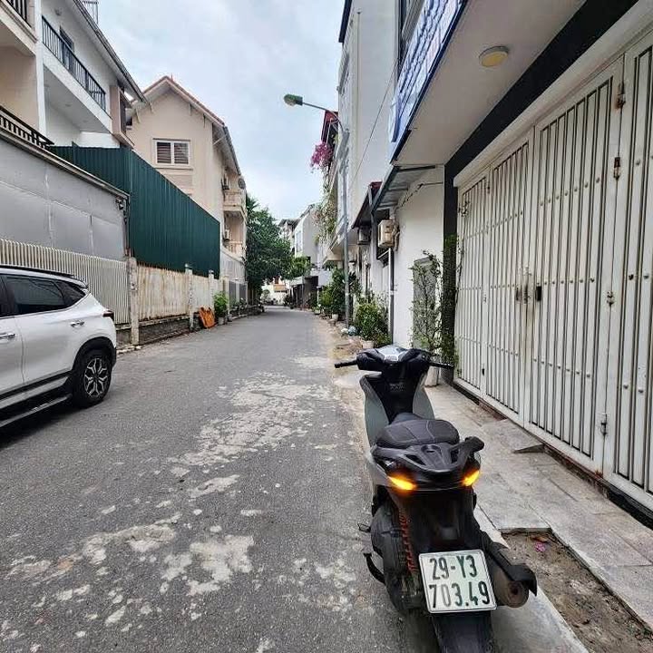 Nhà 3 tầng phố Trần Phú, Hà Đông 63m² giá 10 tỷ - Đầu tư sinh lời ngay!